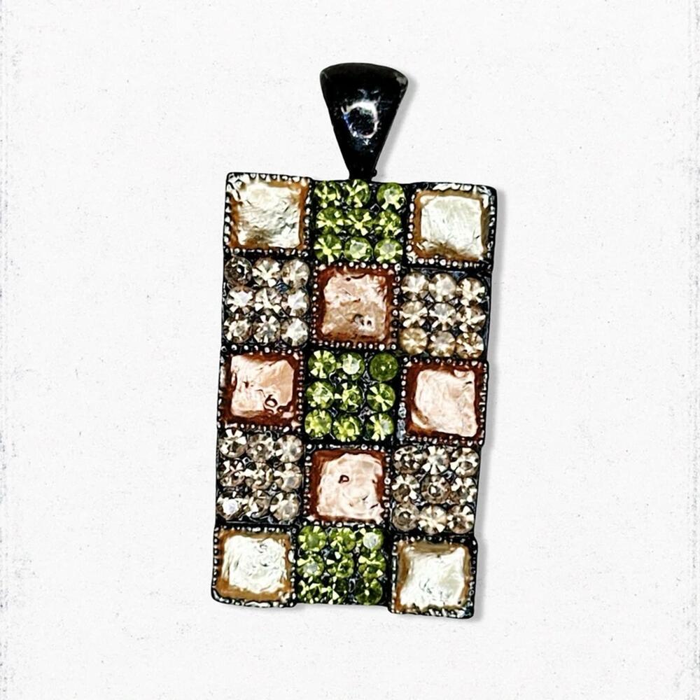 6056. Bronze Enamel Bling Pendant